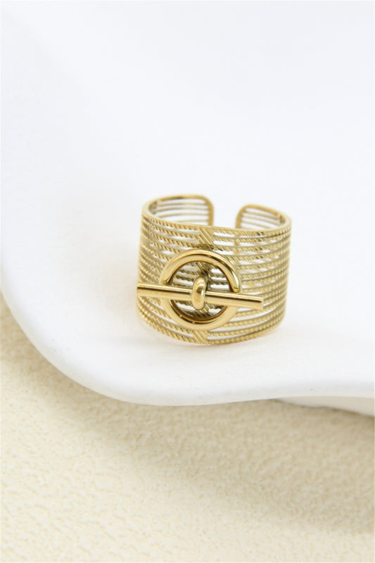 Bague chic