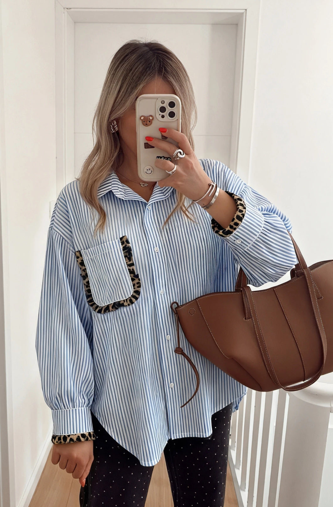 CHEMISE OVERSIZE À RAYURES ET LÉOPARD